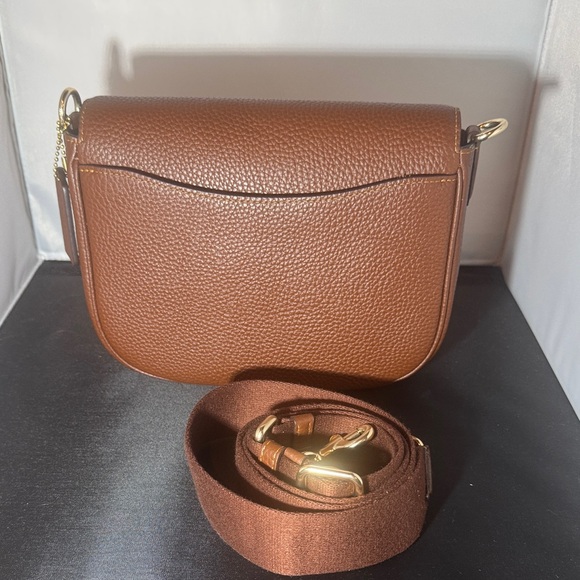 Coach Brown Leather Crossbody Bag with Gold Accents - Picture 3 of 7